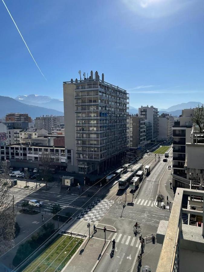 Champon - Lumineux 2 Chambres Avec Garage Prive - Tram A 1 Min Grenoble Exteriér fotografie